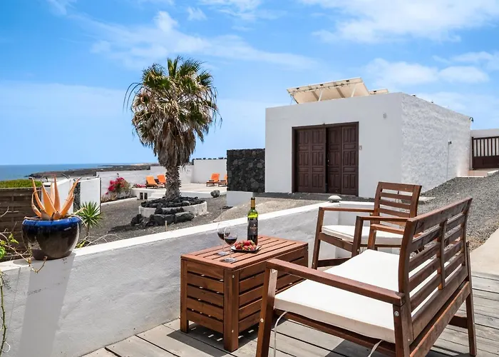 Playa Marina Eco 公寓 阿列塔